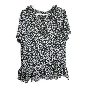 Umgee V-neck Tunic Top Size Medium